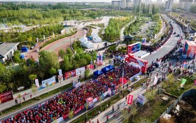 “苹”水相逢 共赴“疆”来｜“杭州-阿克苏同心杯”2024阿克苏市马拉松成功举办